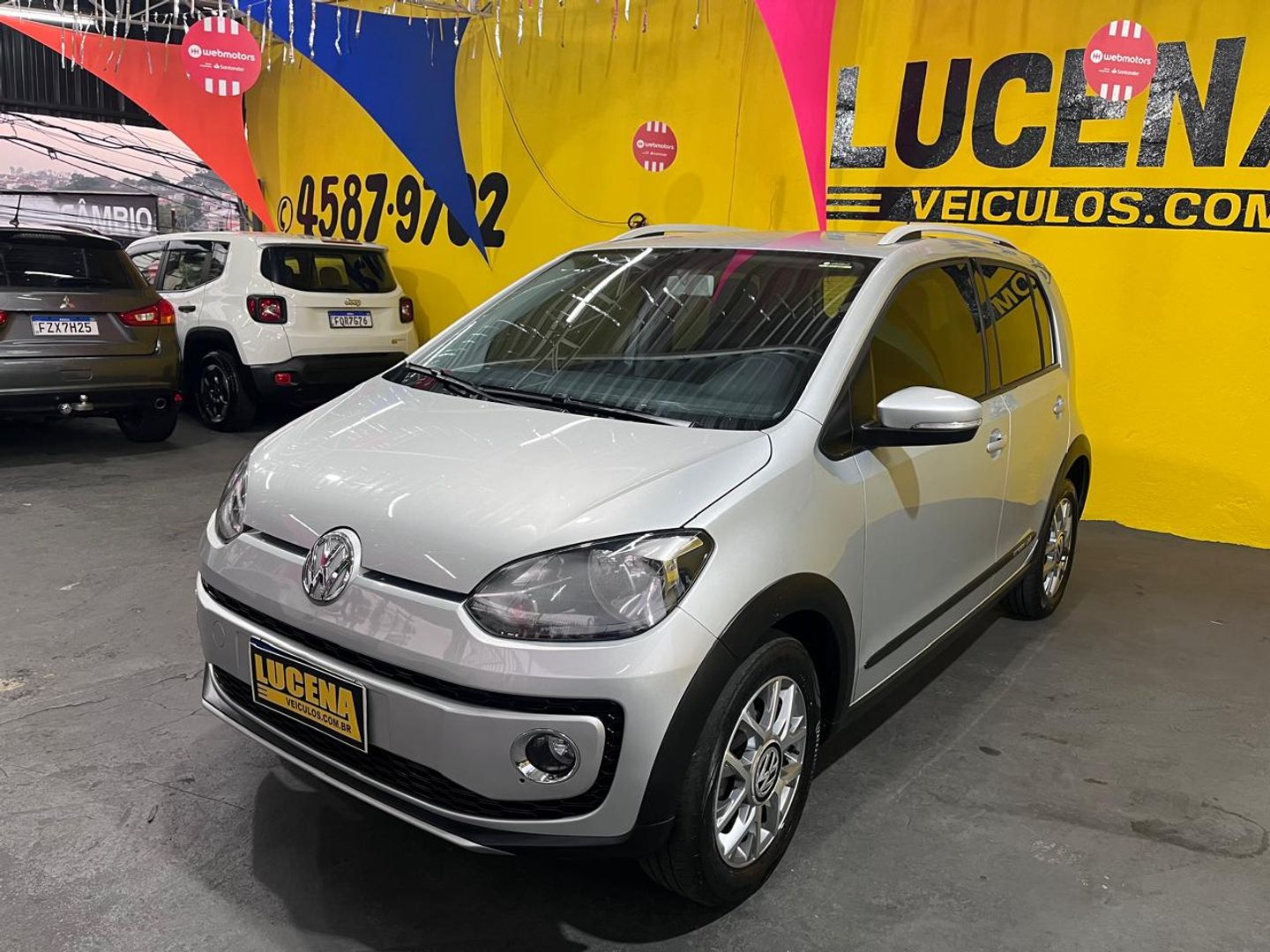 Volkswagen Cross Up