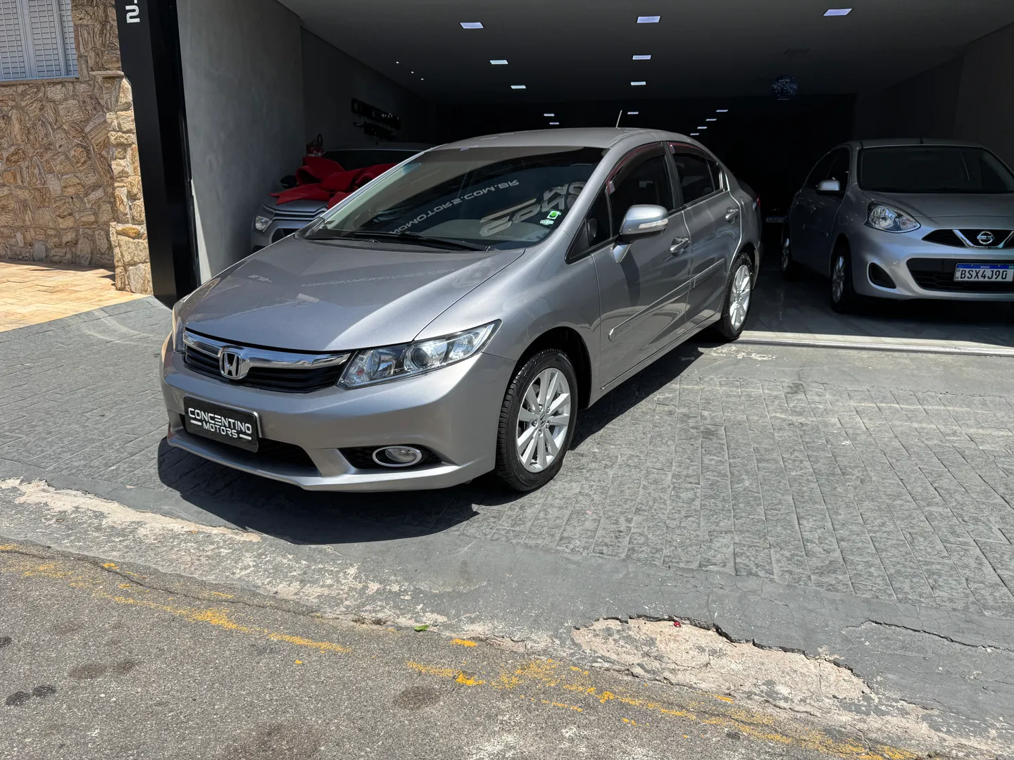 Imagem exterior do veículo Civic 2014 2.0 Lxr 16V Flex 4P Automático