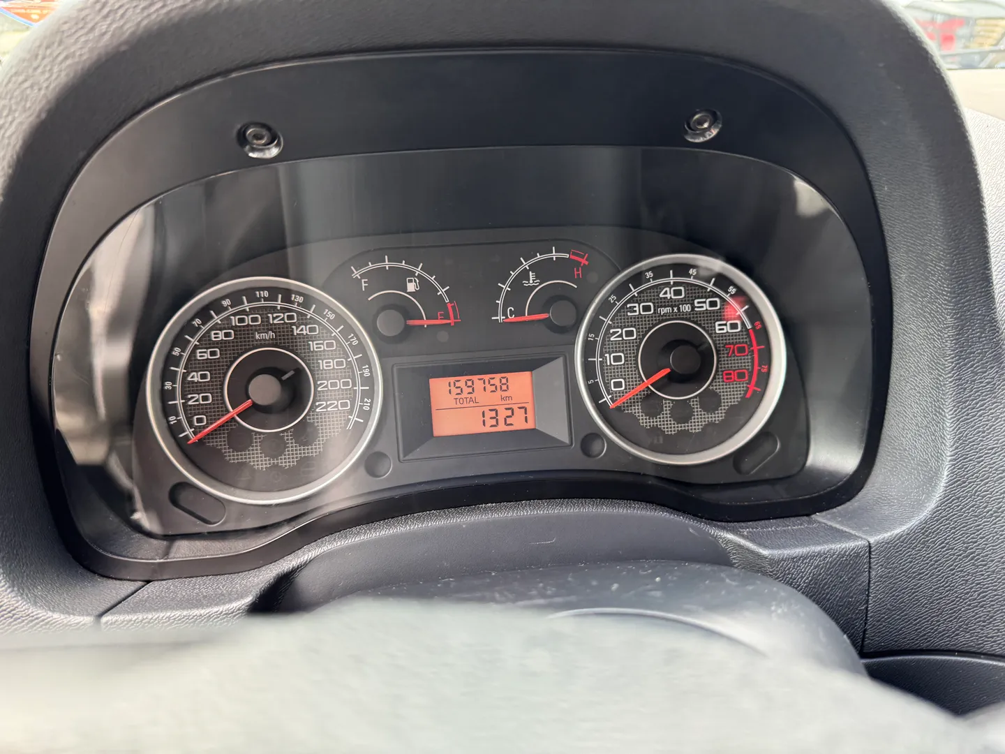 Imagem 12 – Fiat Idea 1.4 Mpi Attractive 8V Flex 4P Manual