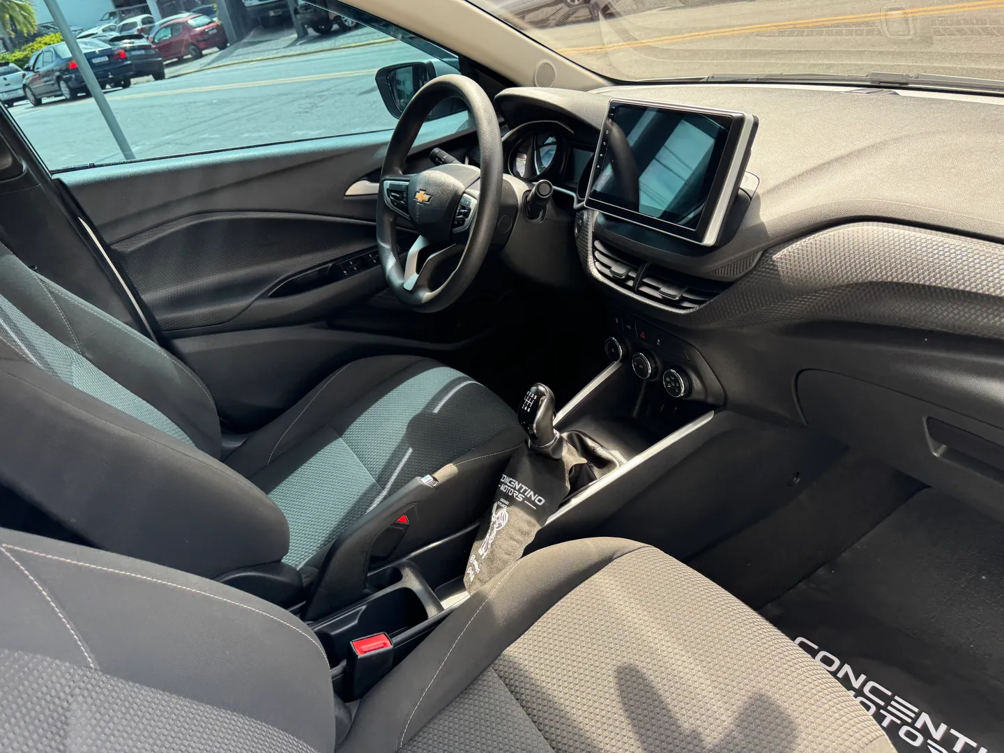 Imagem 15 – Chevrolet Onix 1.0 Flex Lt Manual