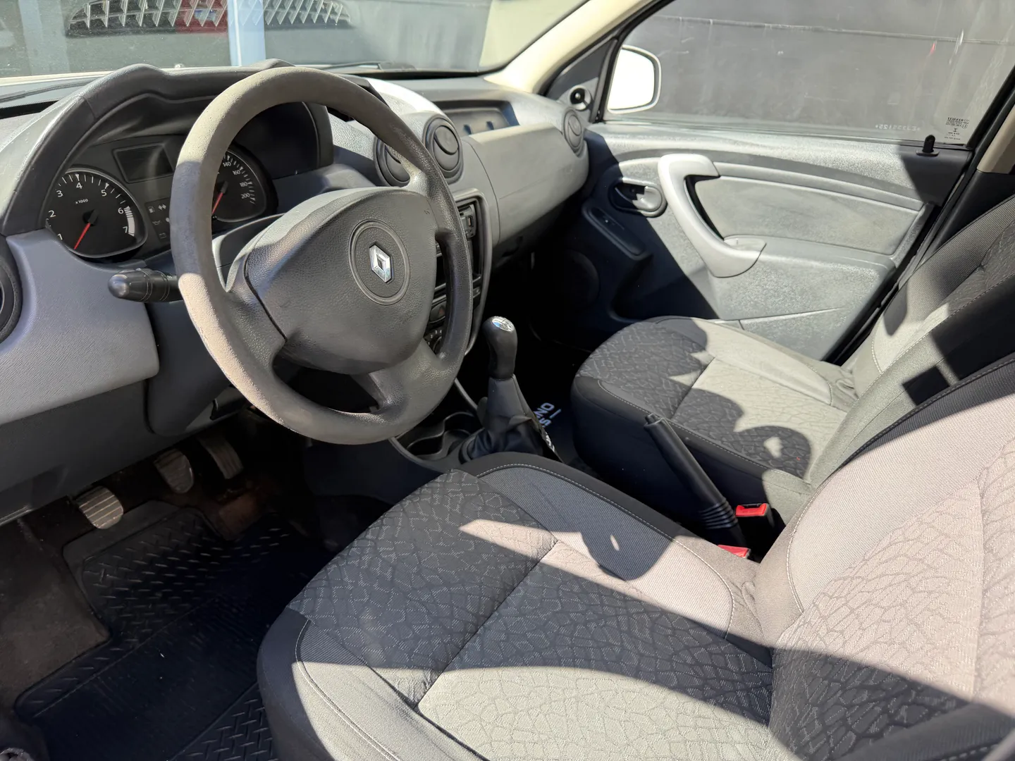 Imagem 9 – Renault Duster 1.6 Dynamique 4X2 16V Flex 4P Manual