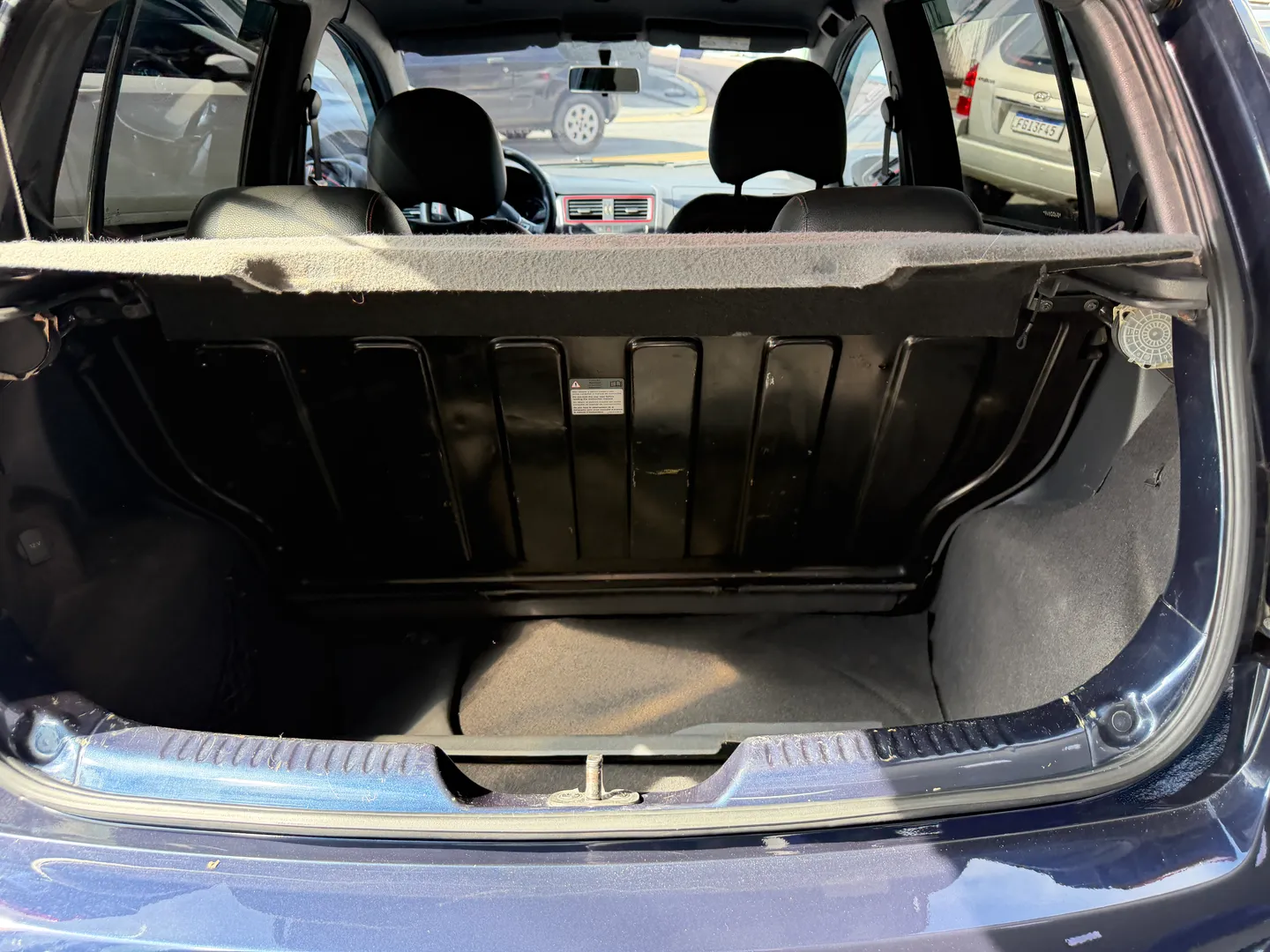 Imagem 8 – Volkswagen Fox 1.6 Mi Rock In Rio 8V Flex 4P Manual