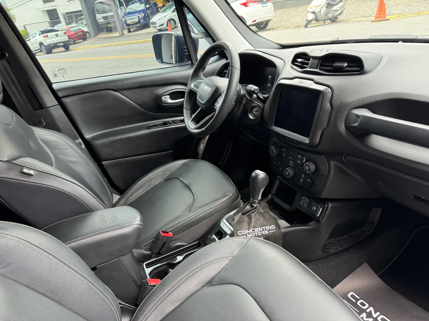 Imagem 15 – Jeep Renegade 1.3 T270 Turbo Flex Longitude At6