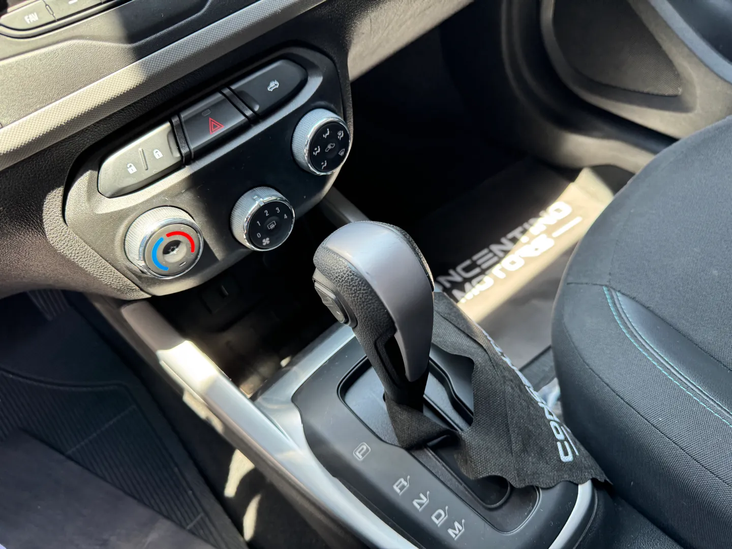 Imagem 16 – Chevrolet Onix 1.4 Mpfi Advantage 8V Flex 4P Automático