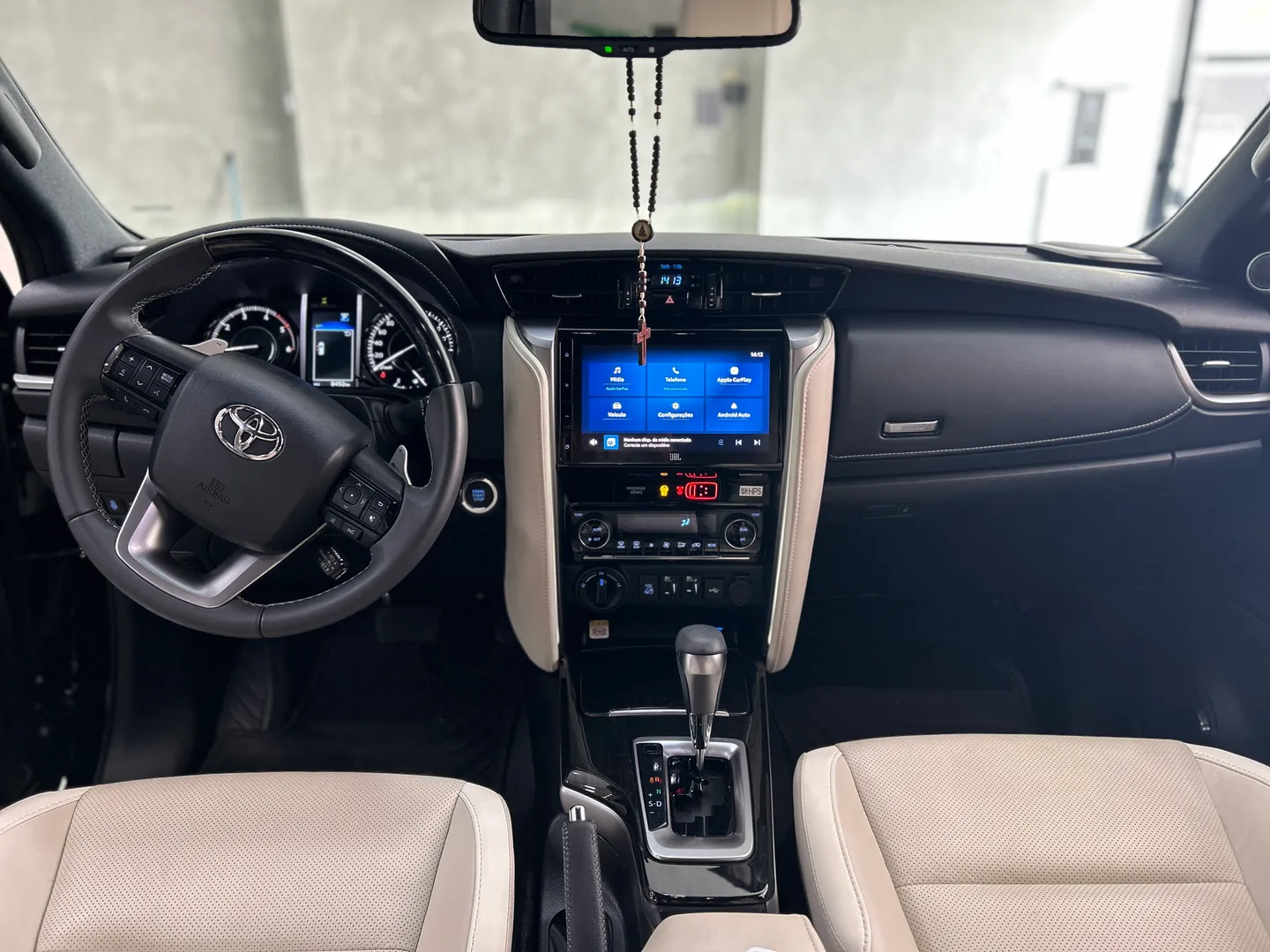 Imagem 16 – Toyota Hilux Sw4 2.8 D-4D Turbo Diesel Diamond 7L 4X4 Automático