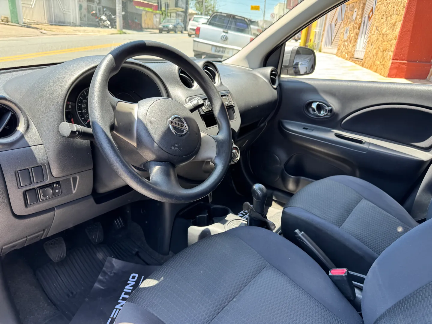 Imagem 13 – Nissan March 1.6 Sv 16V Flex 4P Manual