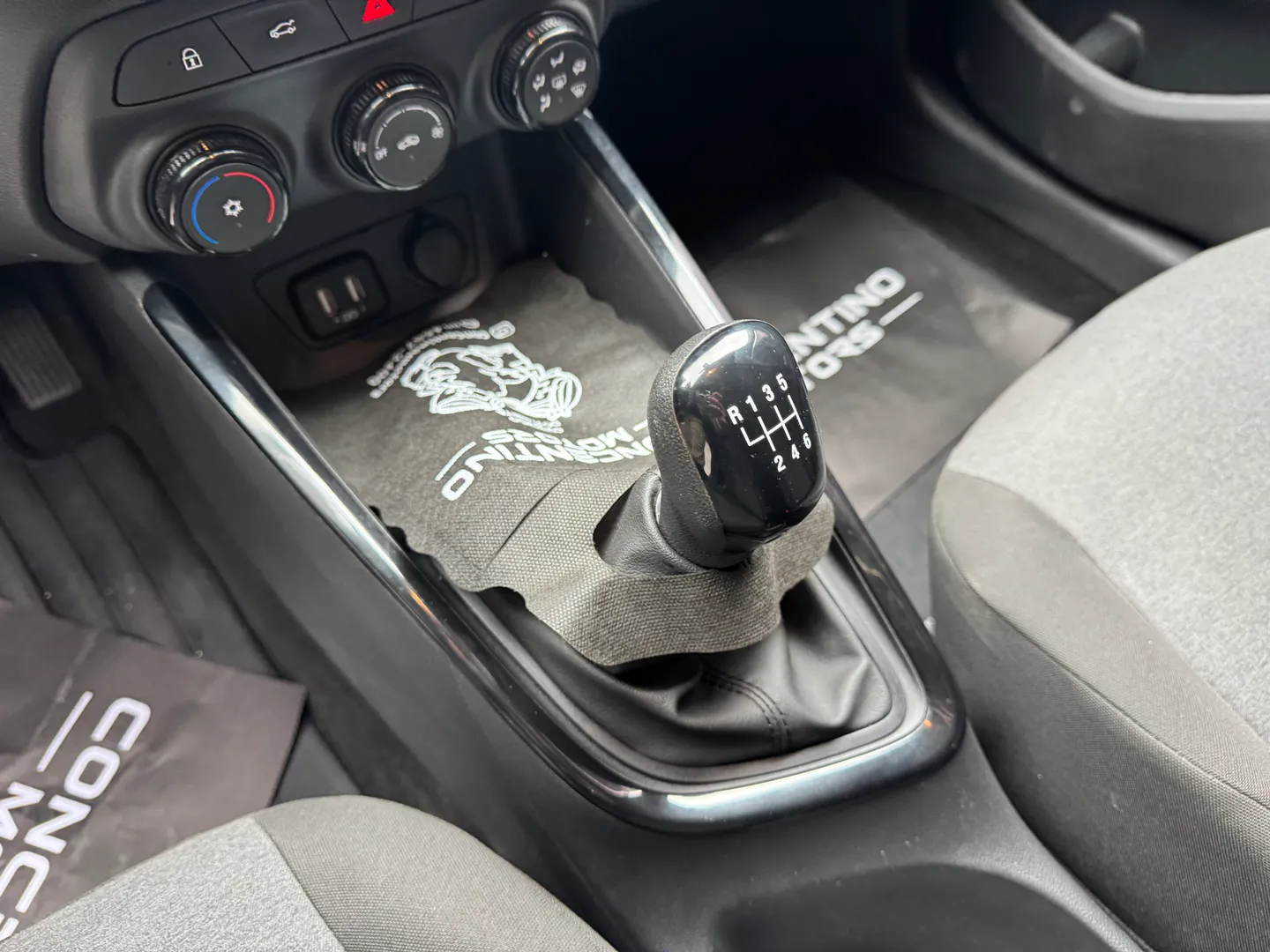 Imagem 7 – Chevrolet Onix 1.0 Flex Manual