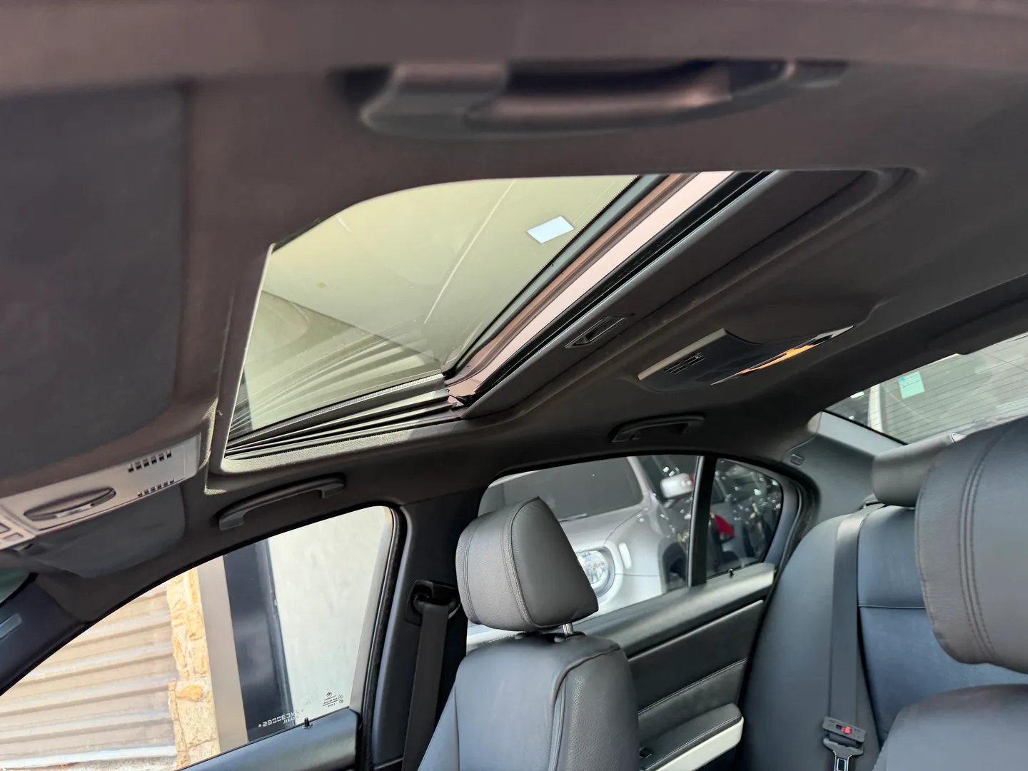 Imagem 8 – Bmw 335I 3.0 Sport Sedan 24V Gasolina 4P Automático