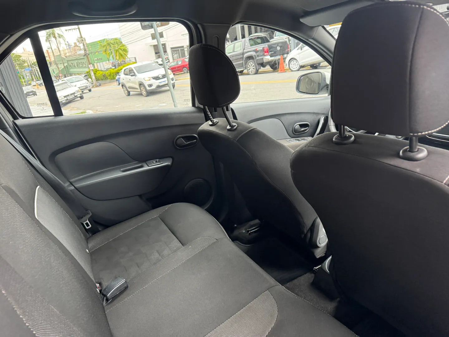 Imagem 9 – Renault Logan 1.0 12V Sce Flex Zen Manual