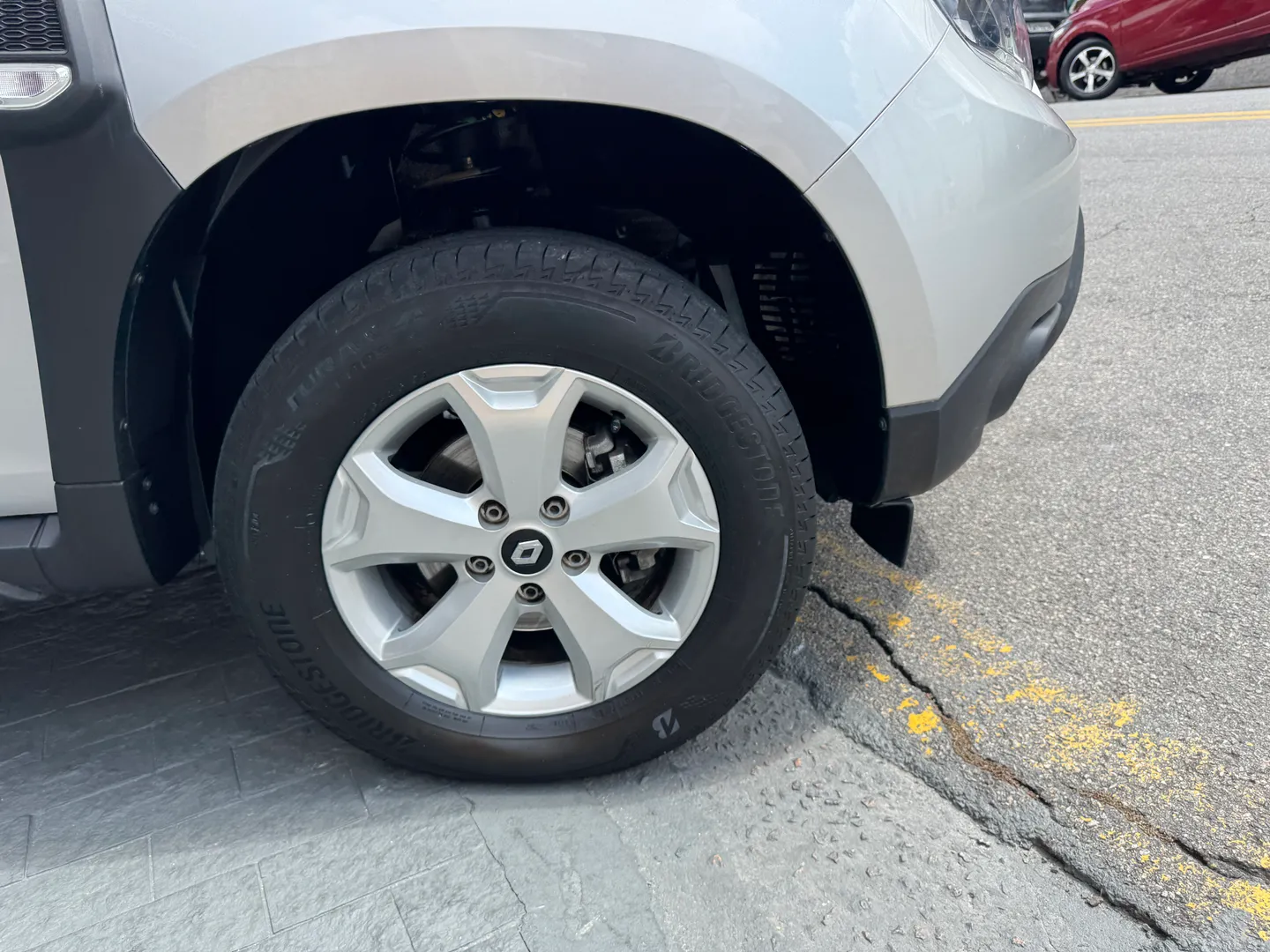 Imagem 7 – Renault Duster 1.6 16V Sce Flex Intense X-Tronic