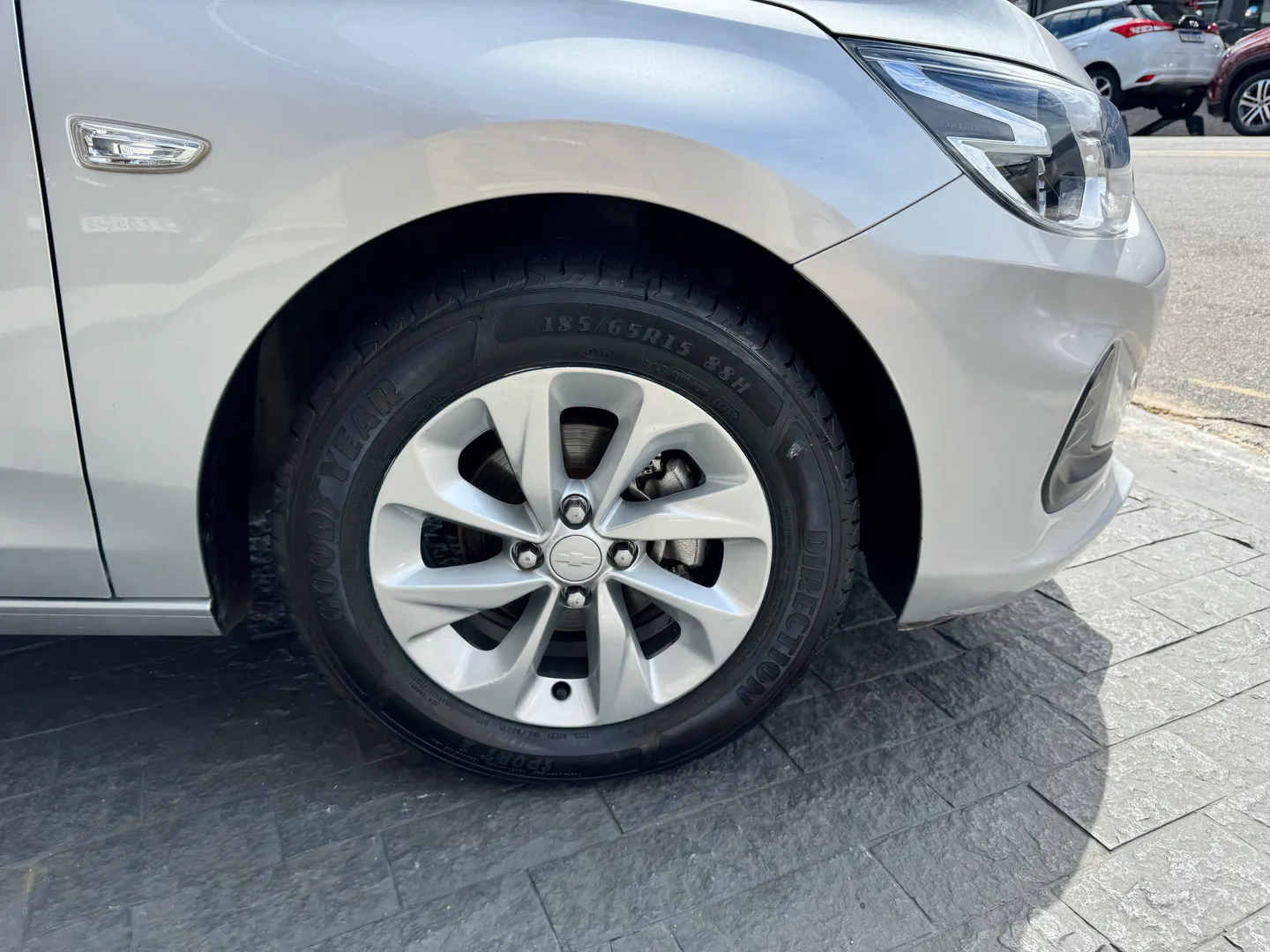 Imagem 16 – Chevrolet Onix 1.0 Flex Lt Manual