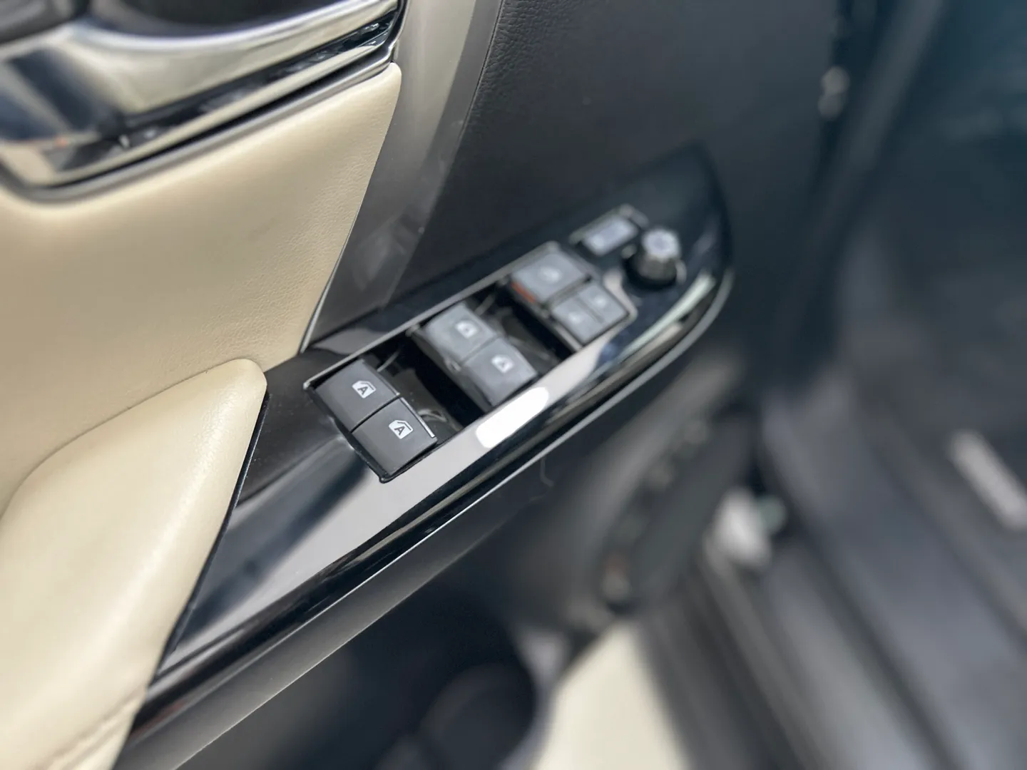 Imagem 20 – Toyota Hilux Sw4 2.8 D-4D Turbo Diesel Diamond 7L 4X4 Automático