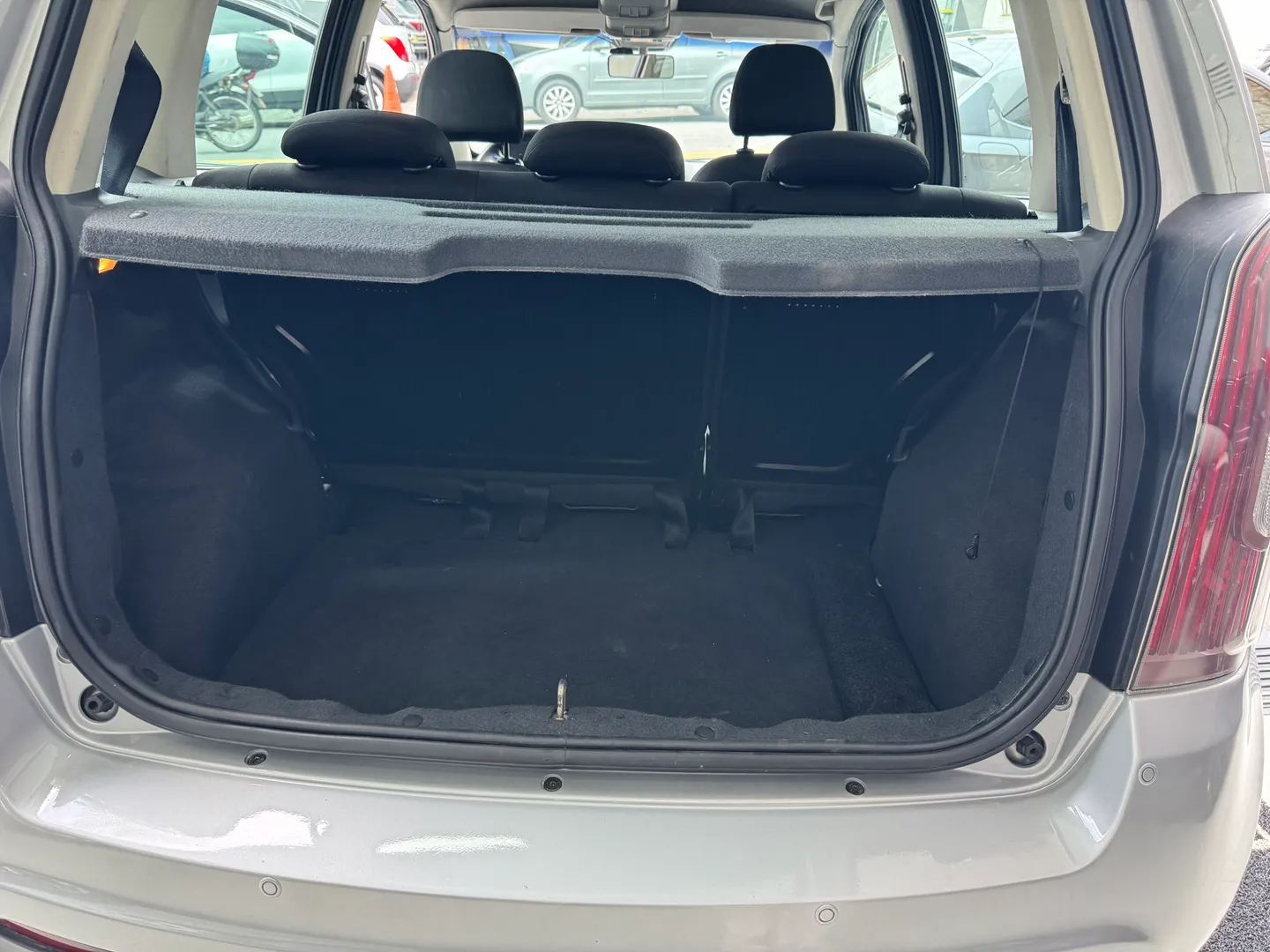 Imagem 13 – Fiat Idea 1.4 Mpi Attractive 8V Flex 4P Manual