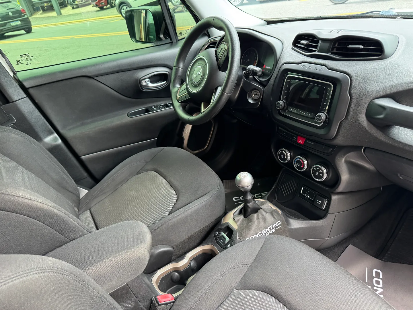 Imagem 9 – Jeep Renegade 1.8 16V Flex Sport 4P Manual