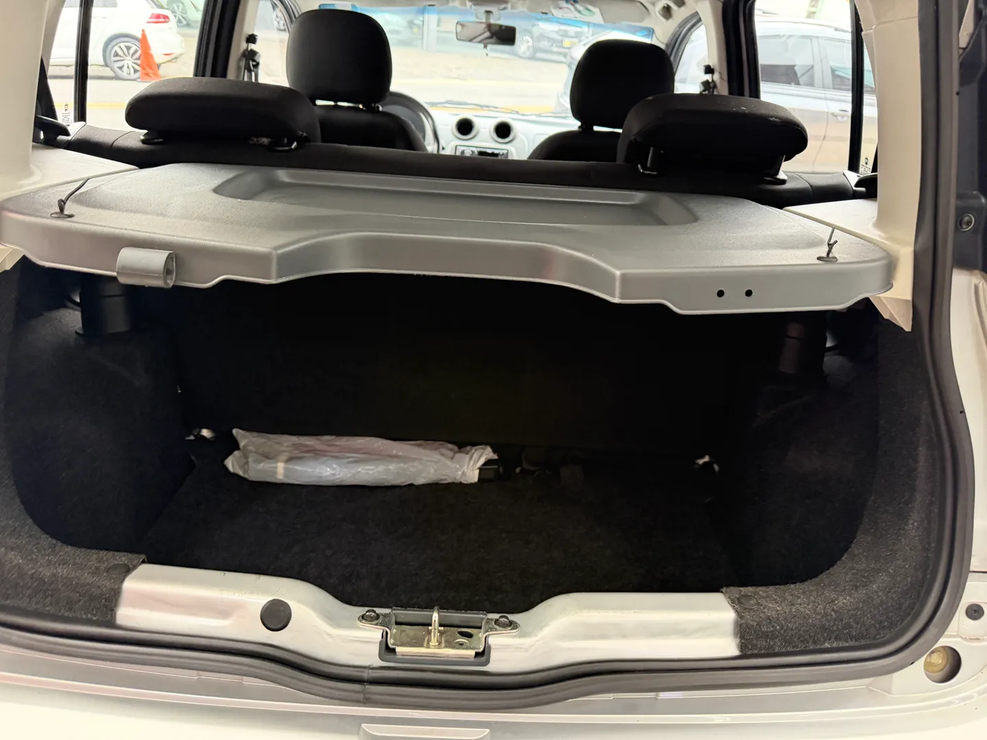 Imagem 9 – Fiat Uno 1.0 Evo Vivace 8V Flex 4P Manual