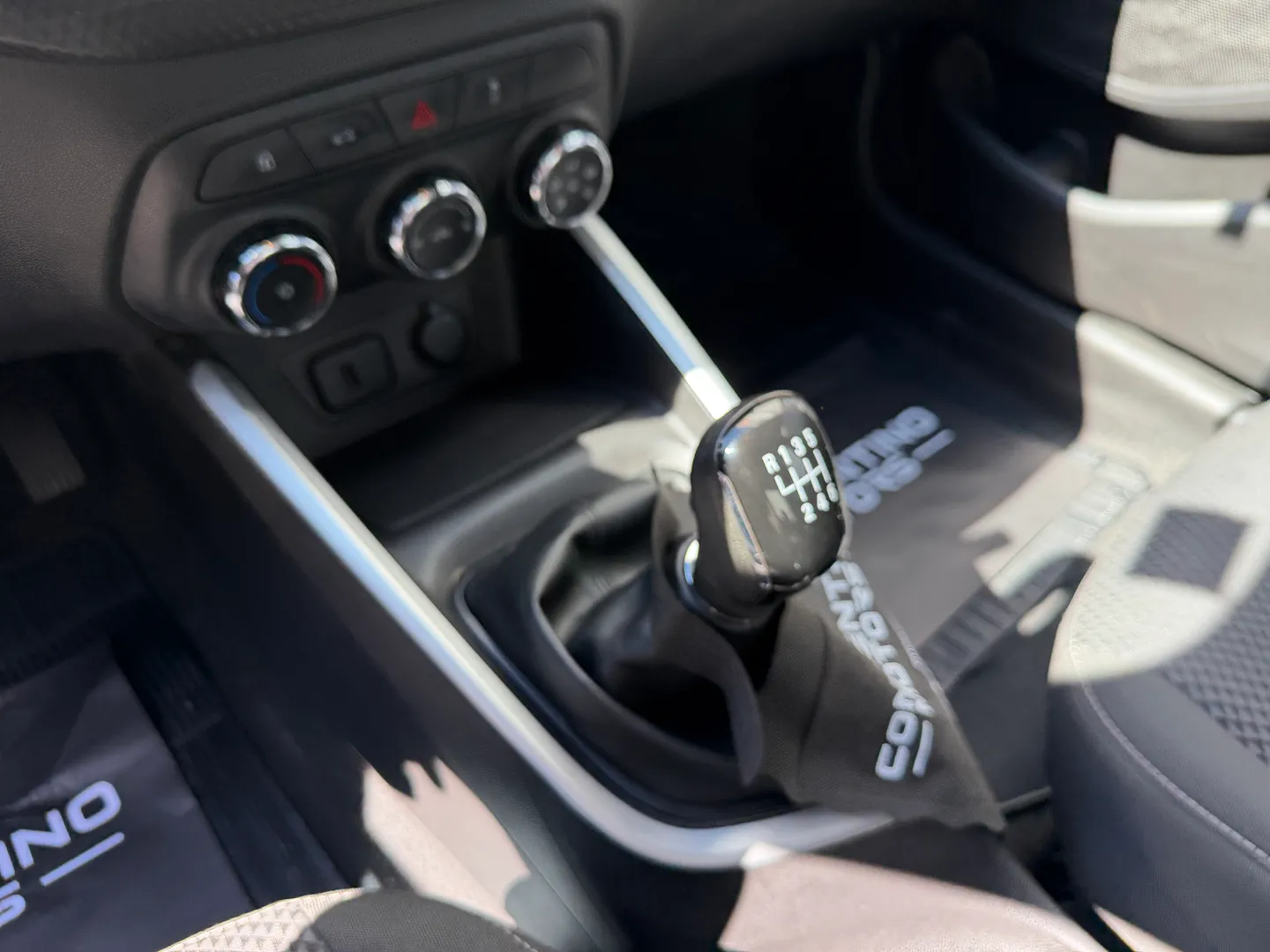 Imagem 7 – Chevrolet Onix 1.0 Turbo Flex Ltz Manual