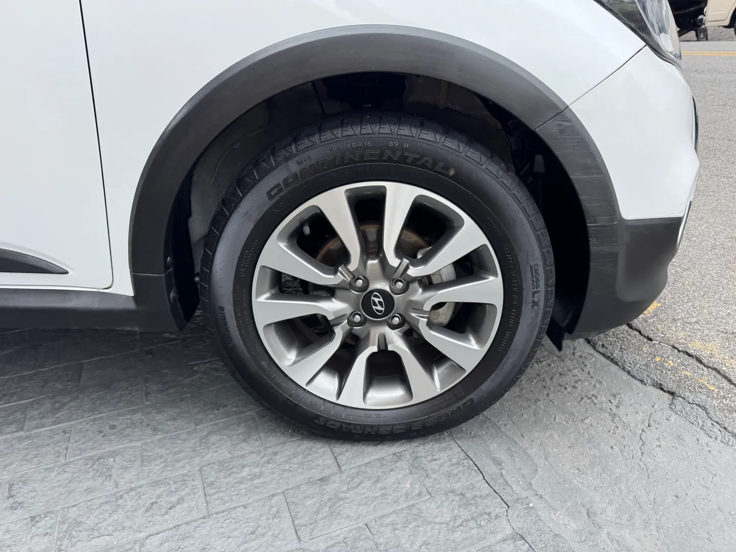 Imagem 7 – Hyundai Hb20x 1.6 16V Style Flex 4P Manual