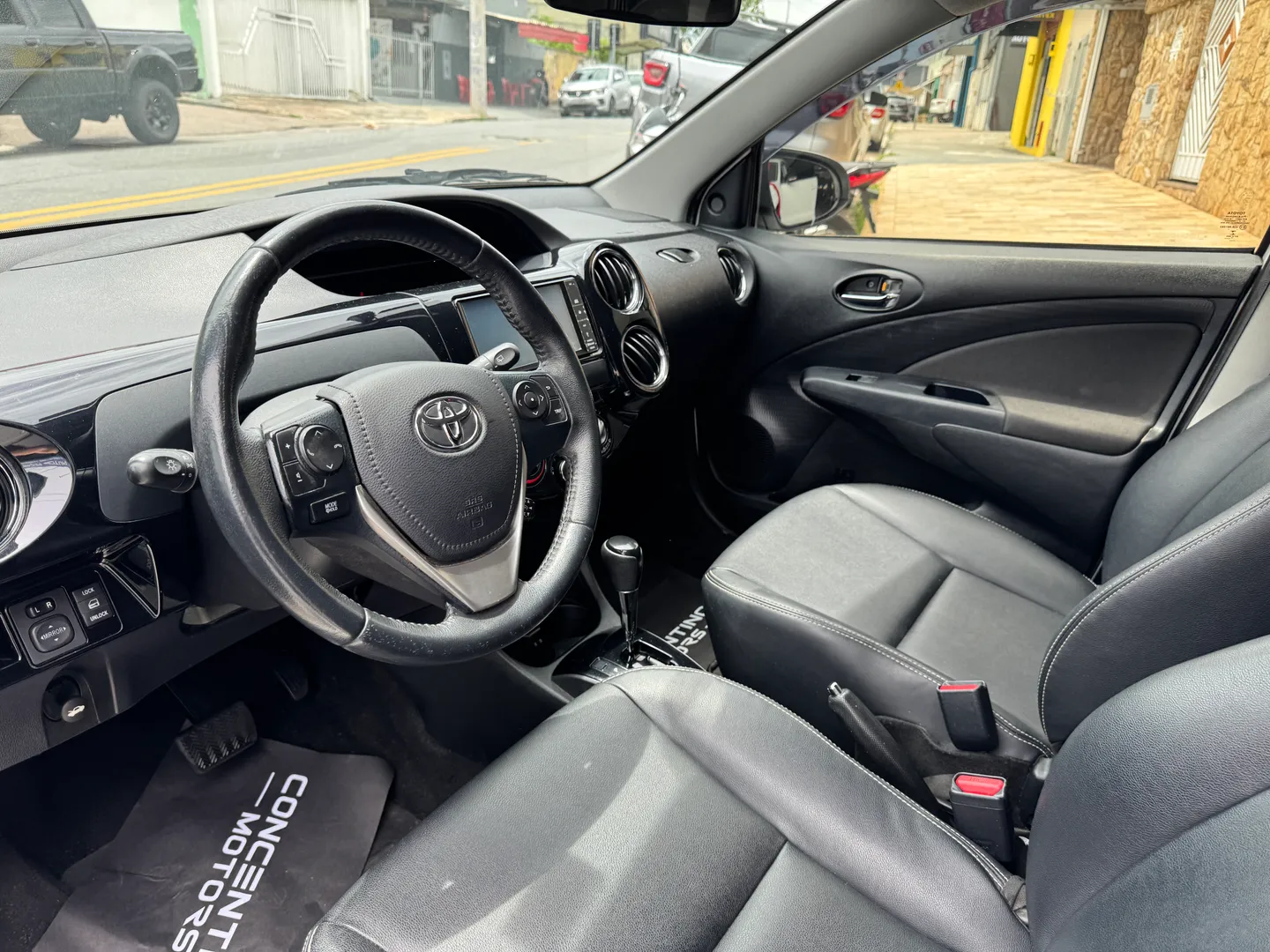 Imagem 11 – Toyota Etios Cross 1.5 16V Flex 4P Automático