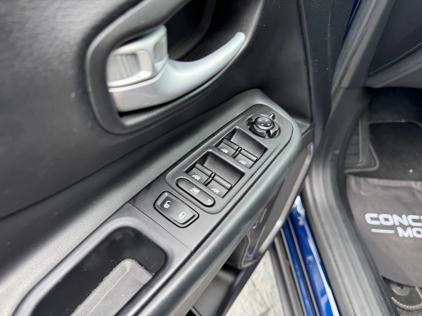 Imagem 12 – Jeep Renegade 1.3 T270 Turbo Flex Longitude At6