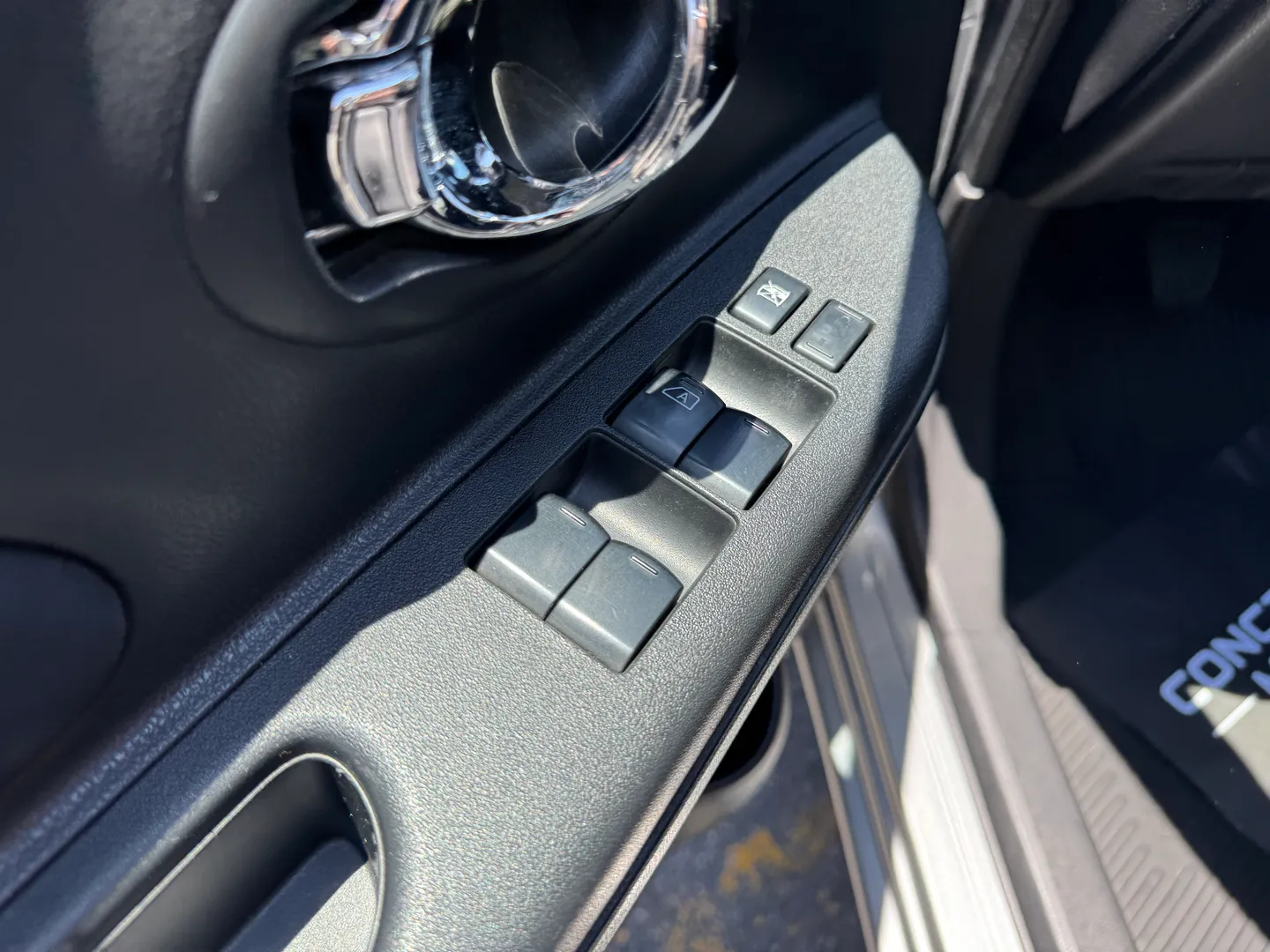 Imagem 12 – Nissan March 1.6 Sv 16V Flex 4P Manual