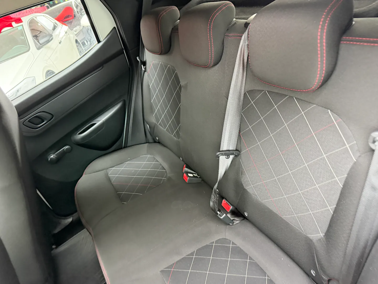 Imagem 8 – Renault Kwid 1.0 12V Sce Flex Zen Manual