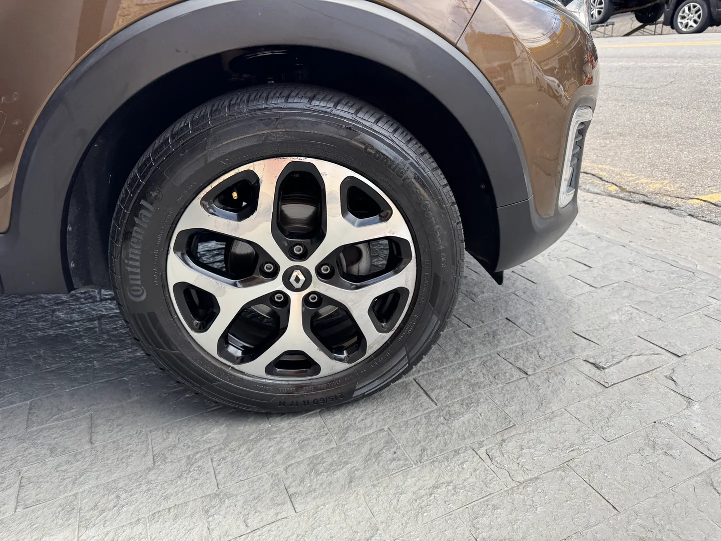 Imagem 7 – Renault Captur 1.6 16V Sce Flex Zen X-Tronic