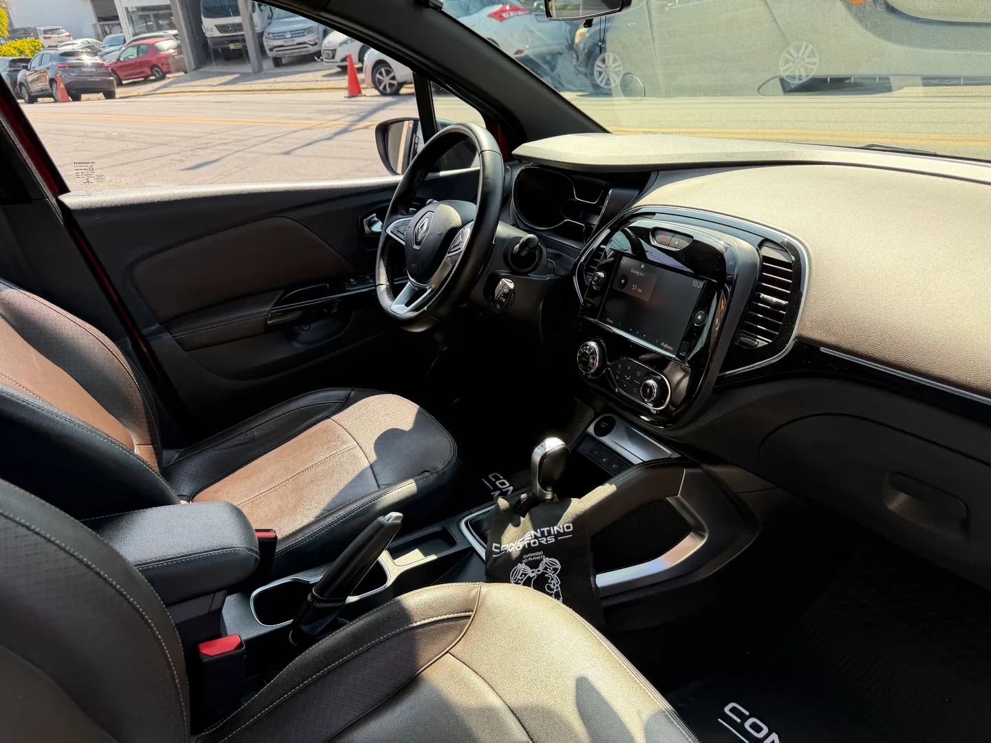 Imagem 16 – Renault Captur 1.3 Tce Flex Zen X-Tronic