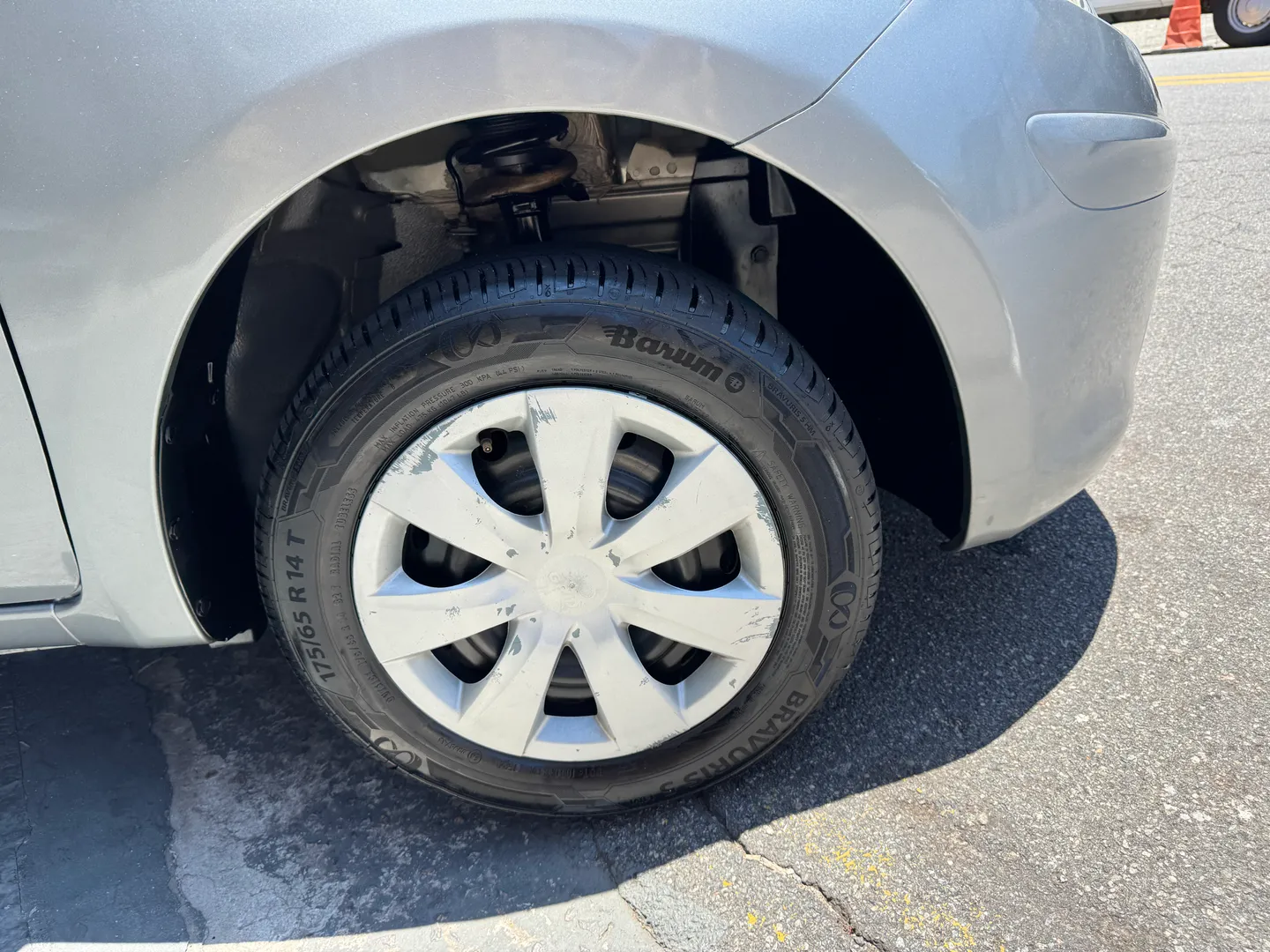 Imagem 7 – Nissan March 1.6 Sv 16V Flex 4P Manual