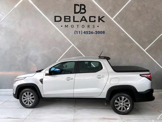 Fiat Strada 2023