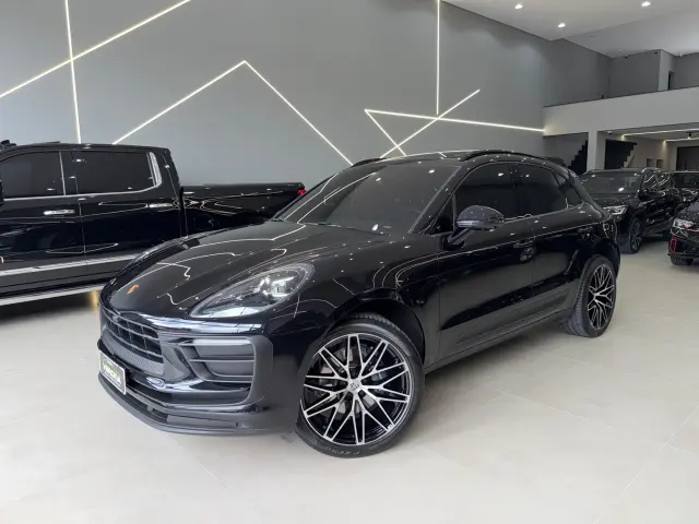 Porsche Macan 2025