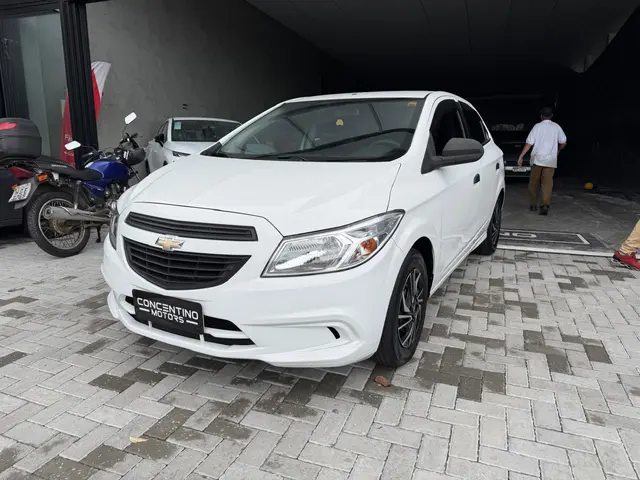 Chevrolet Onix 2018