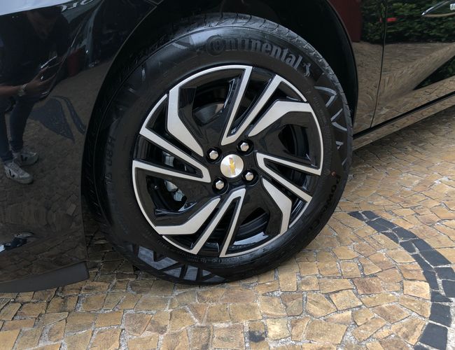 Imagem exterior do veículo Onix 2025 1.0 Flex Plus Lt Manual 