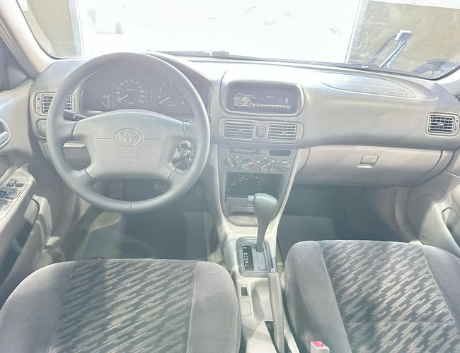 Imagem exterior do veículo Corolla 2001 1.8 Xei 16V Gasolina 4P Automático 