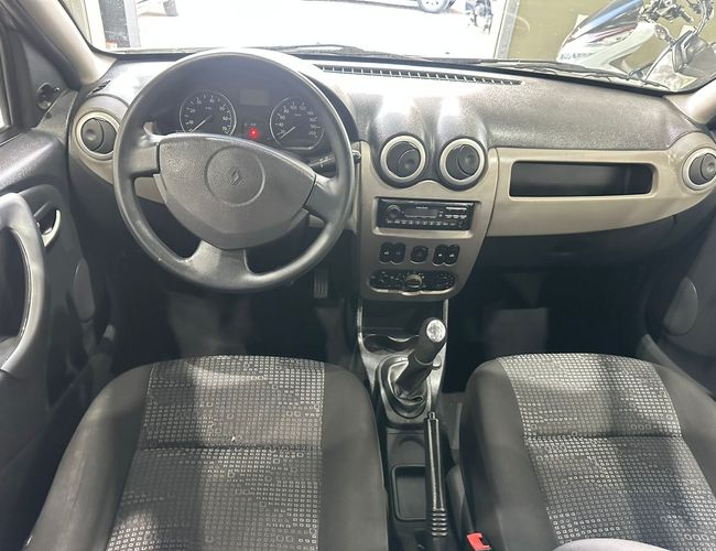 Imagem exterior do veículo Sandero 2011 1.6 EXPRESSION 8V FLEX 4P MANUAL 