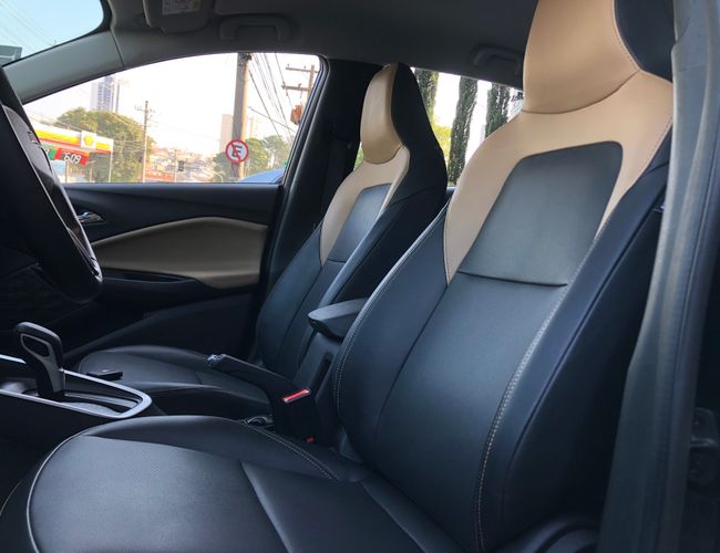 Imagem exterior do veículo Onix 2023 1.0 Turbo Flex Premier Automático 