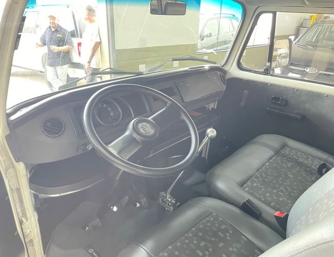 Imagem exterior do veículo Kombi 2012 1.4 Mi Std Lotação 8V Flex 3P Manual 
