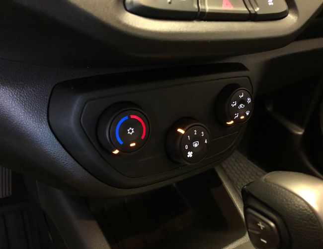 Imagem exterior do veículo Spin 2024 1.8 Lt 8V Flex 4P Automático 