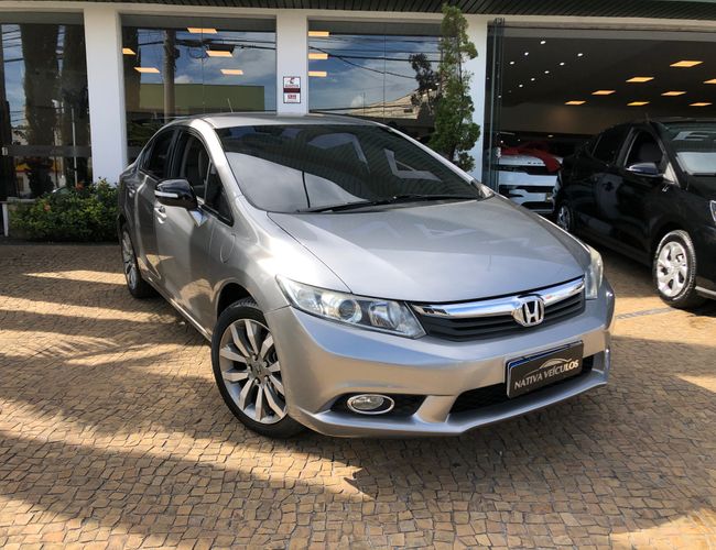 Imagem exterior do veículo Civic 2014 1.8 Lxs 16V Flex 4P Manual 