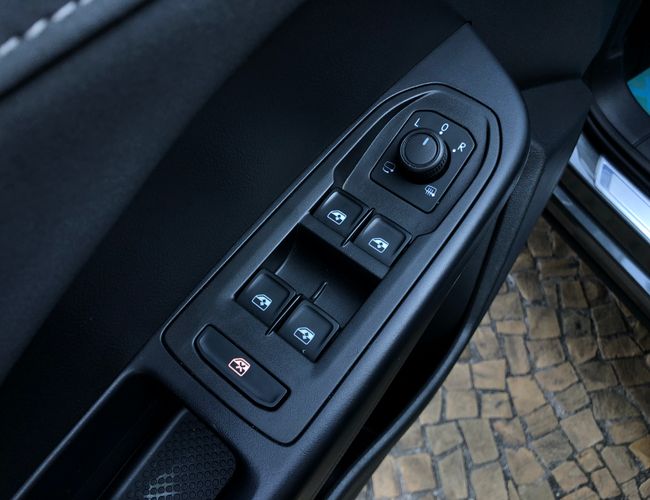 Imagem exterior do veículo Taos 2023 1.4 250 Tsi Total Flex Highline Automático 