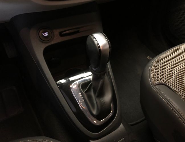 Imagem exterior do veículo Captur 2019 1.6 16V Sce Flex Intense X-Tronic 