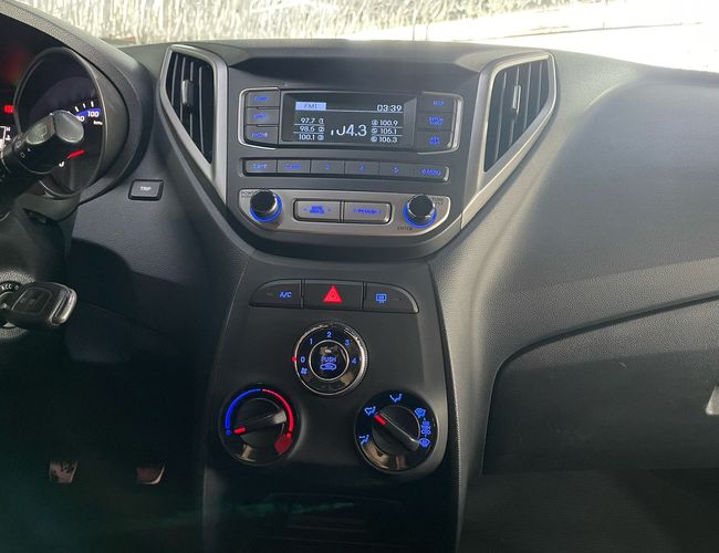 Imagem exterior do veículo Hb20 2017 1.6 Comfort Plus 16V Flex 4P Manual 
