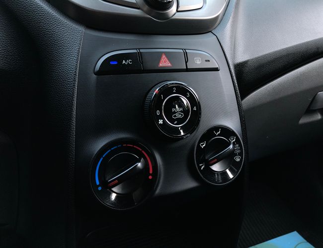 Imagem exterior do veículo Hb20s 2015 1.6 Comfort Plus 16V Flex 4P Manual 