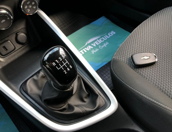 Imagem exterior do veículo Onix 2023 1.0 Flex Plus Lt Manual 