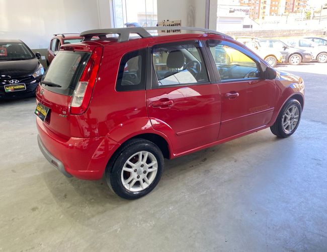 Imagem exterior do veículo Fiesta 2008 1.6 Mpi Trail Hatch 8V Flex 4P Manual 