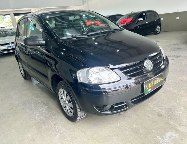Imagem exterior do veículo Fox 2005 1.0 Mi City 8V Flex 4P Manual 