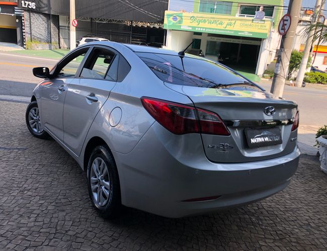 Imagem exterior do veículo Hb20s 2015 1.6 Comfort Plus 16V Flex 4P Manual 