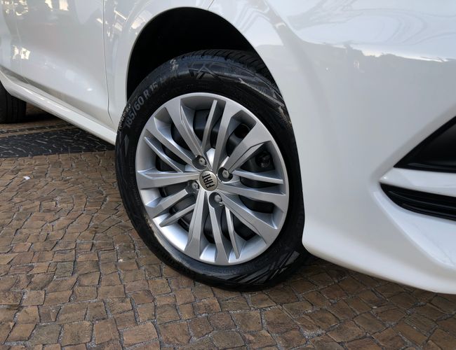 Imagem exterior do veículo Cronos 2023 1.3 Firefly Flex Drive Cvt 