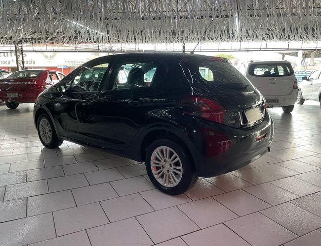 Imagem exterior do veículo 208 2018 1.2 Active Pack 12V Flex 4P Manual 