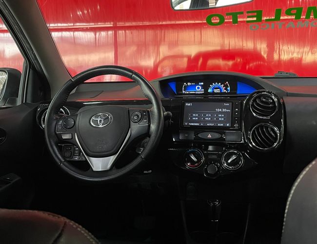 Imagem exterior do veículo Etios 2018 1.5 Xls Sedan 16V Flex 4P Automático 