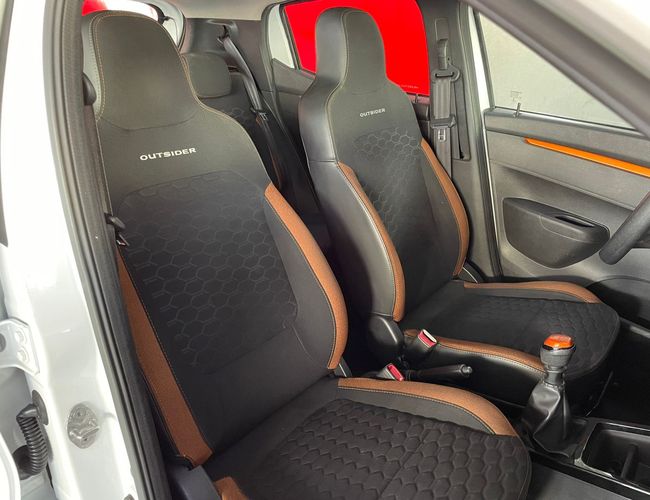 Imagem exterior do veículo Kwid 2022 1.0 12V Sce Flex Outsider Manual 